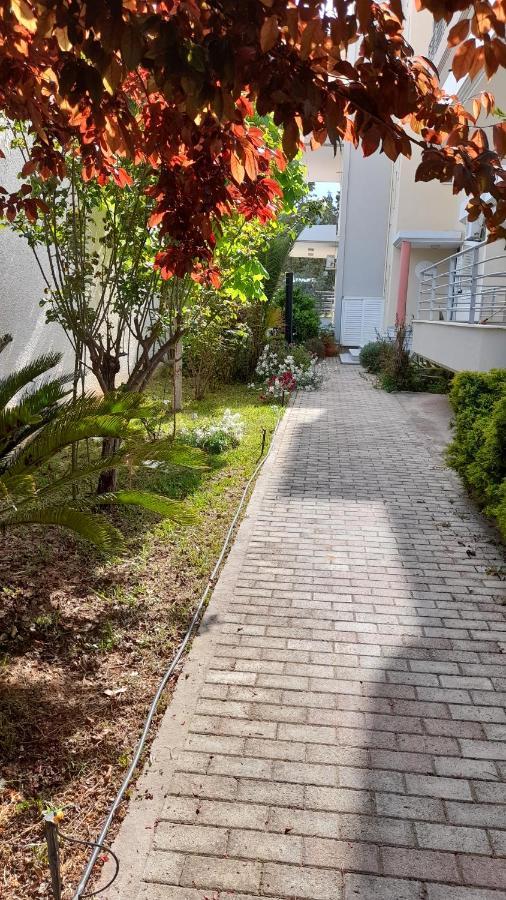 Akrata Rose Garden Apartments I Paralia Akratas Exterior foto